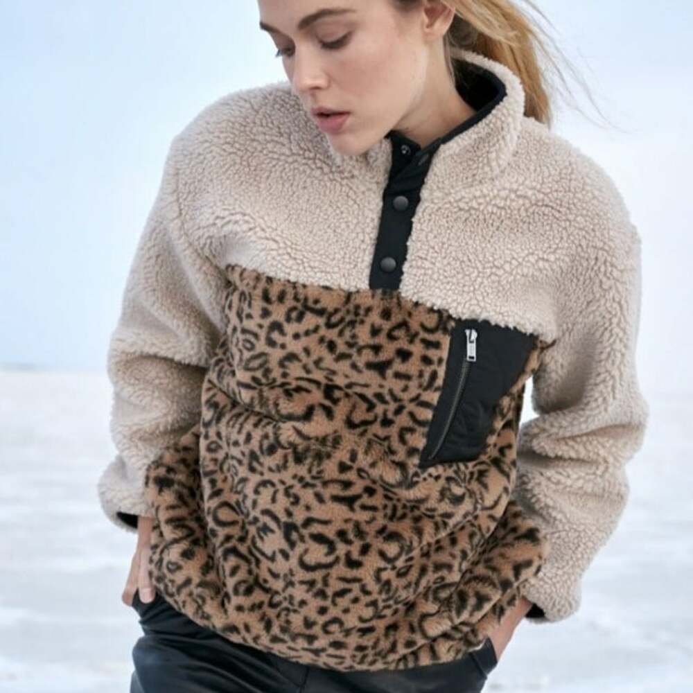 NWT Rails Saga Winter Fleeced Pullover in Cream Leopard Mix
